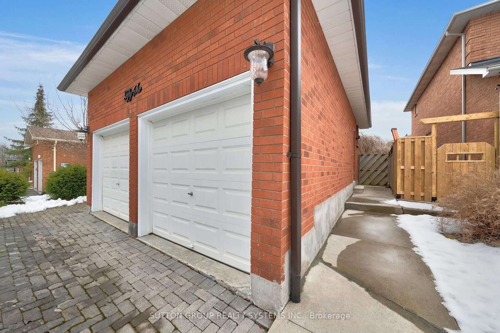 Lower - 56 Ballard Crescent, Newmarket, ON — photo 2