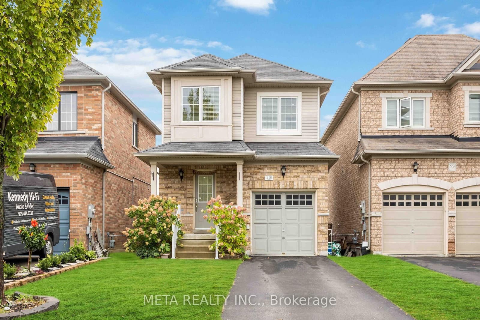 210 Cabin Trail Crescent, Whitchurch-Stouffville, ON