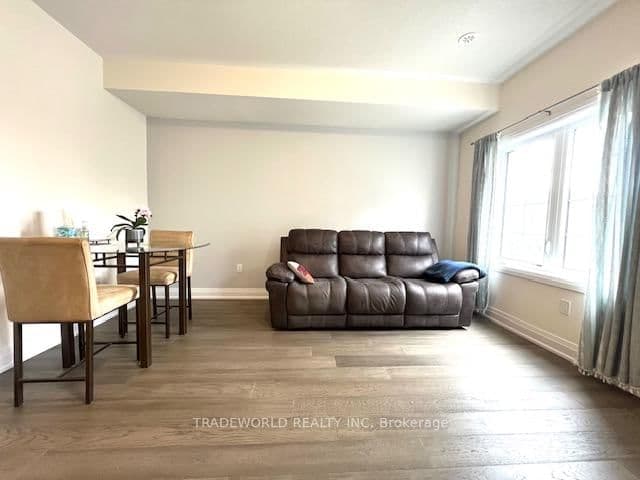 79 Clippers Crescent, Whitchurch-Stouffville, ON — photo 3
