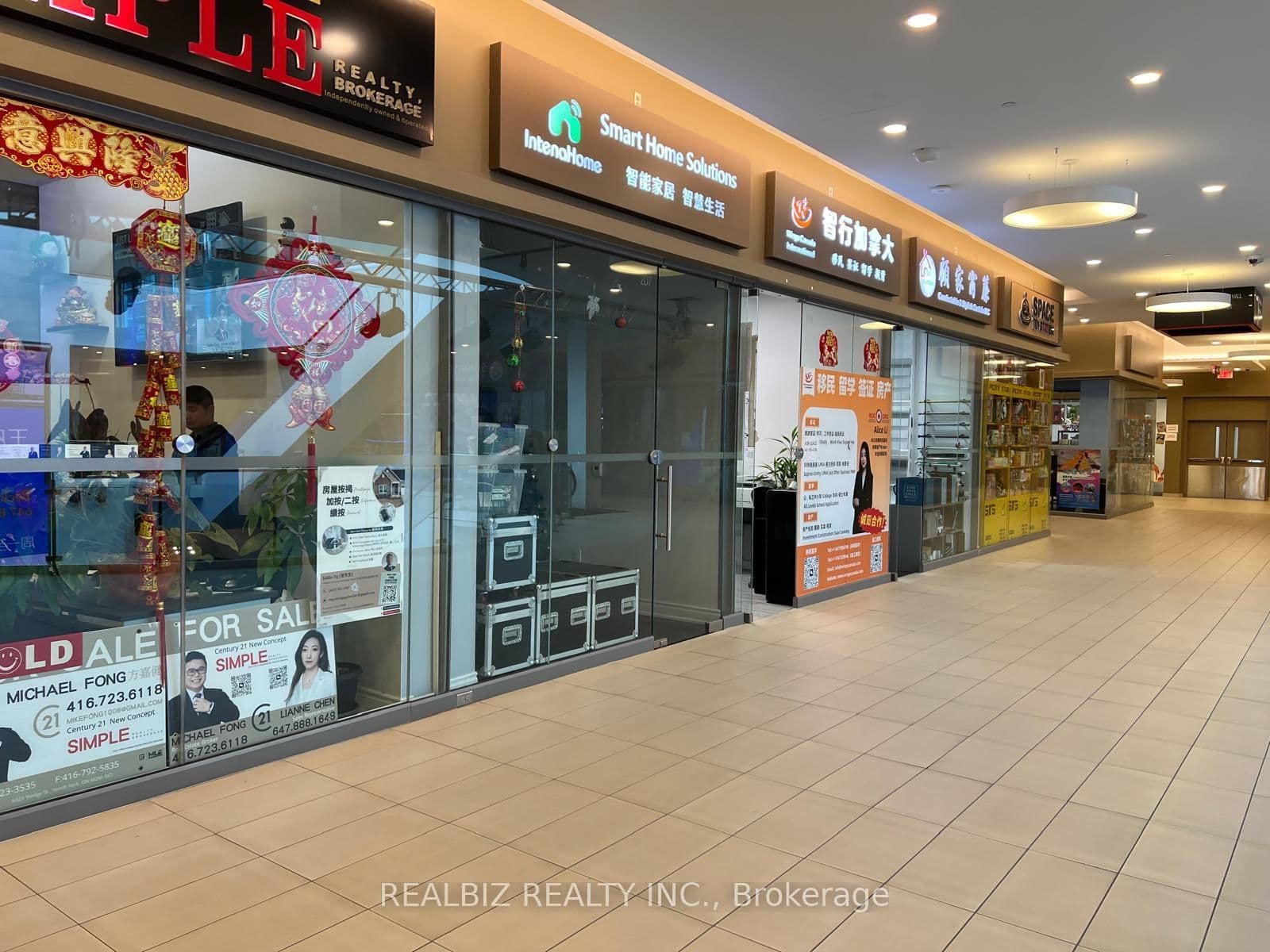 2D8 - 9390 Woodbine Avenue, Markham, ON — photo 3