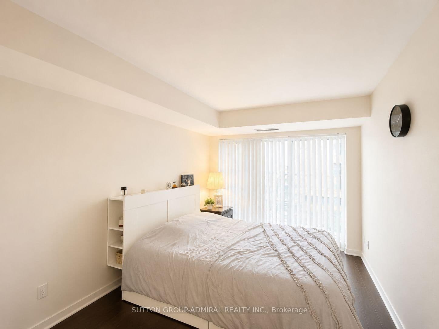 Lph2 - 185 Oneida Crescent, Richmond Hill, ON — photo 3
