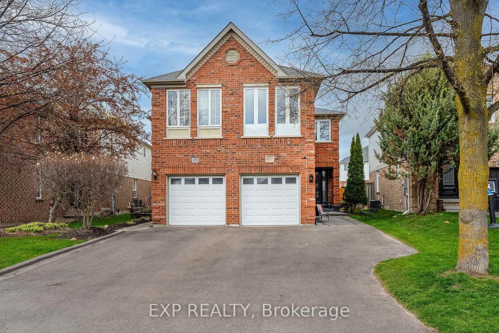 457 Heddle Crescent, Newmarket, ON