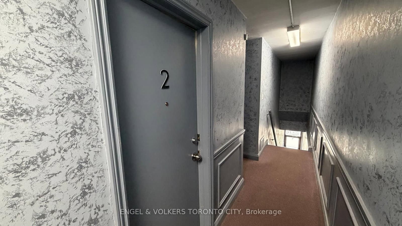 2 - 15191 Yonge Street, Aurora, ON — photo 2