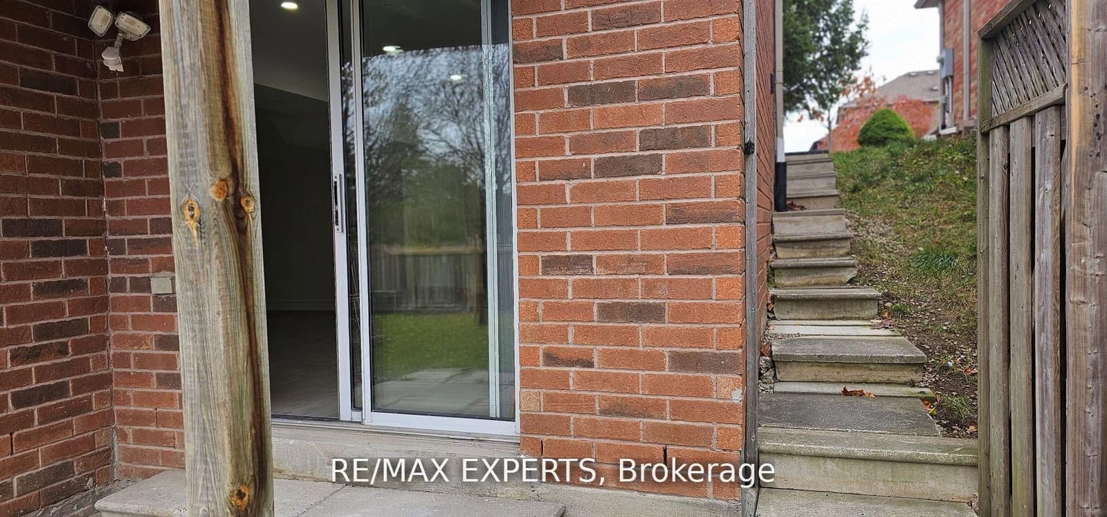 BSMT - 221 Matthew Drive, Vaughan, ON — photo 3