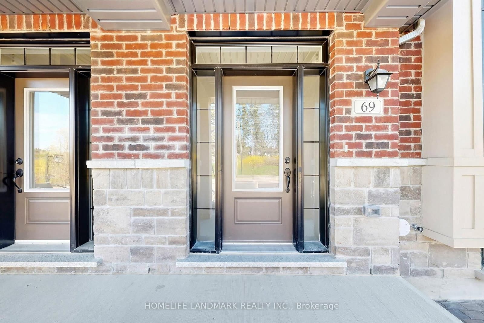 69 Main Street, Markham, ON — photo 3