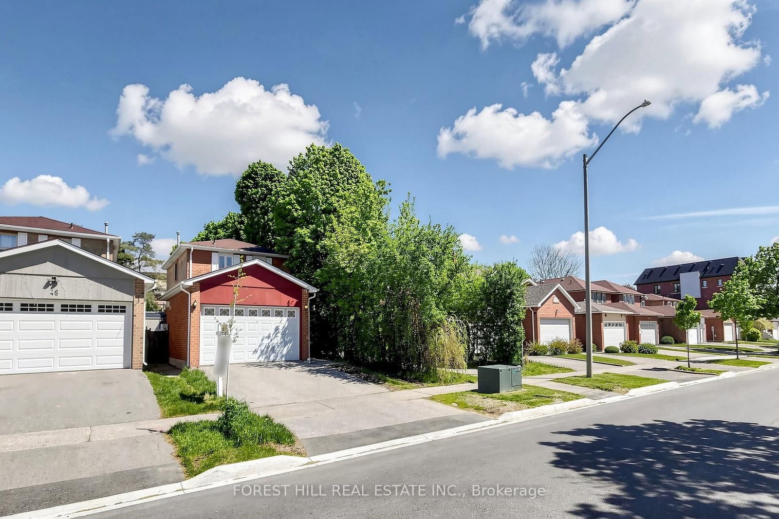 44 Lund Street, Richmond Hill, ON — photo 3