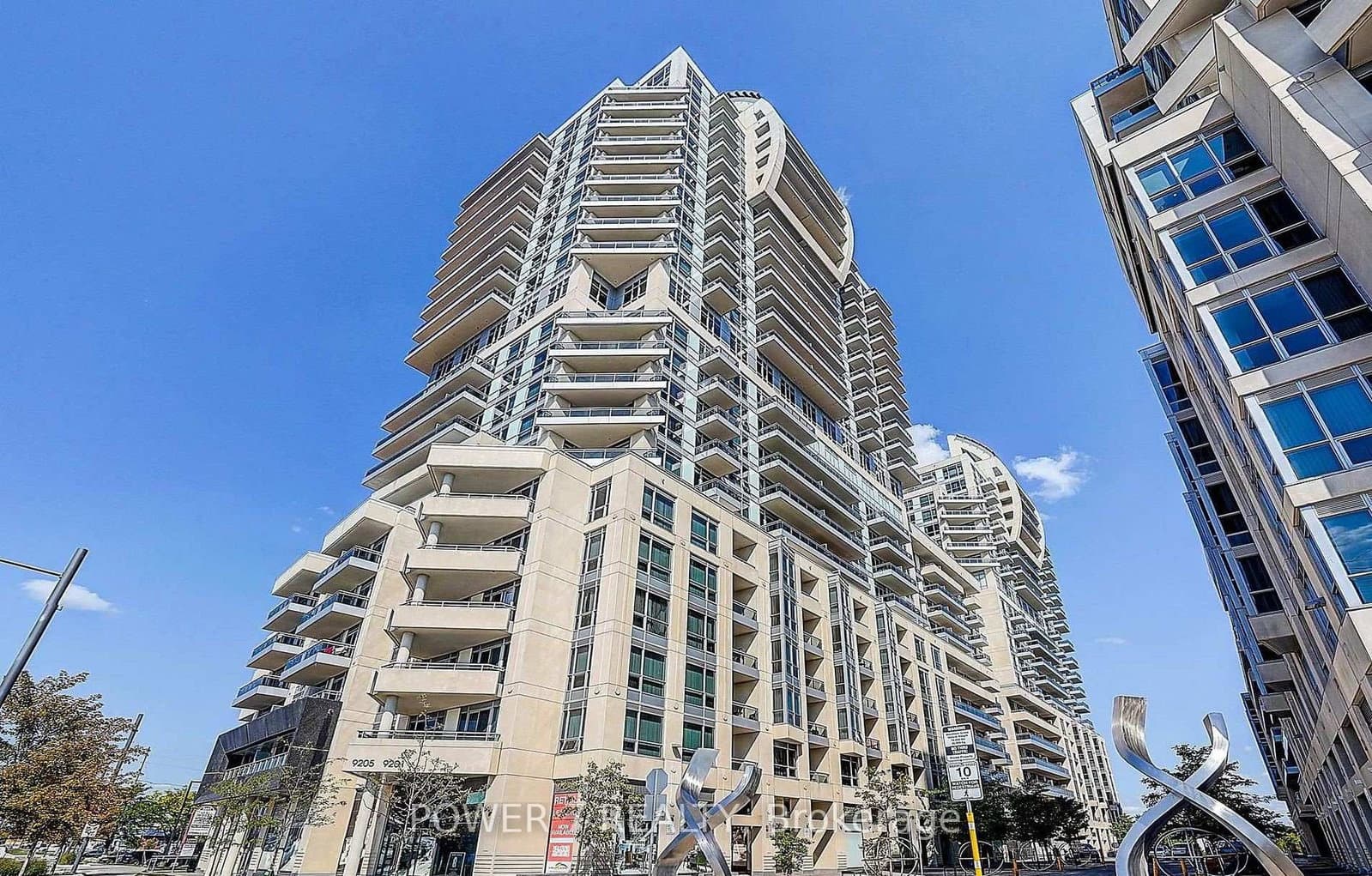 314 - 9201 Yonge Street, Richmond Hill, ON