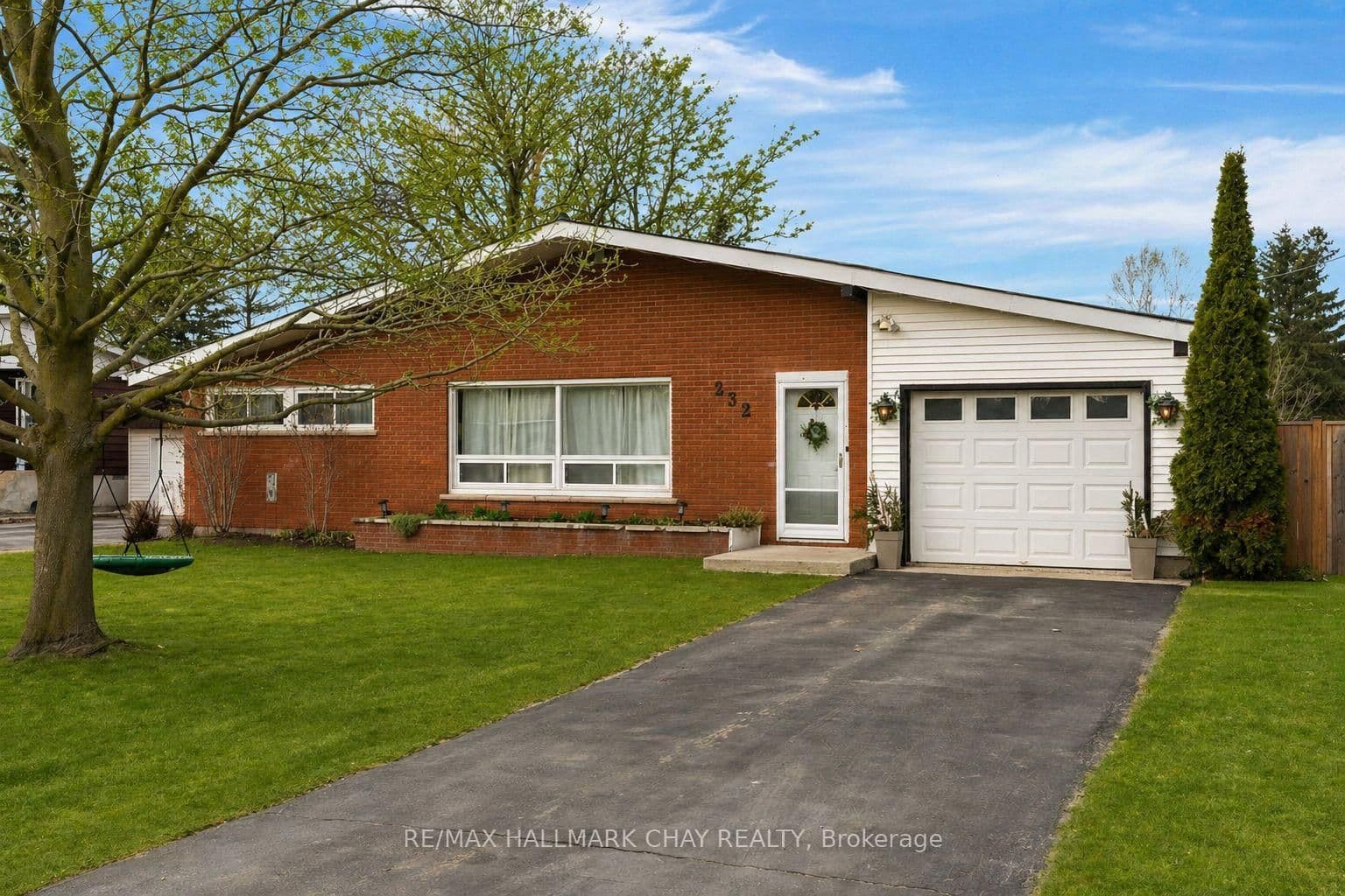 232 Superior Street, Clearview, ON