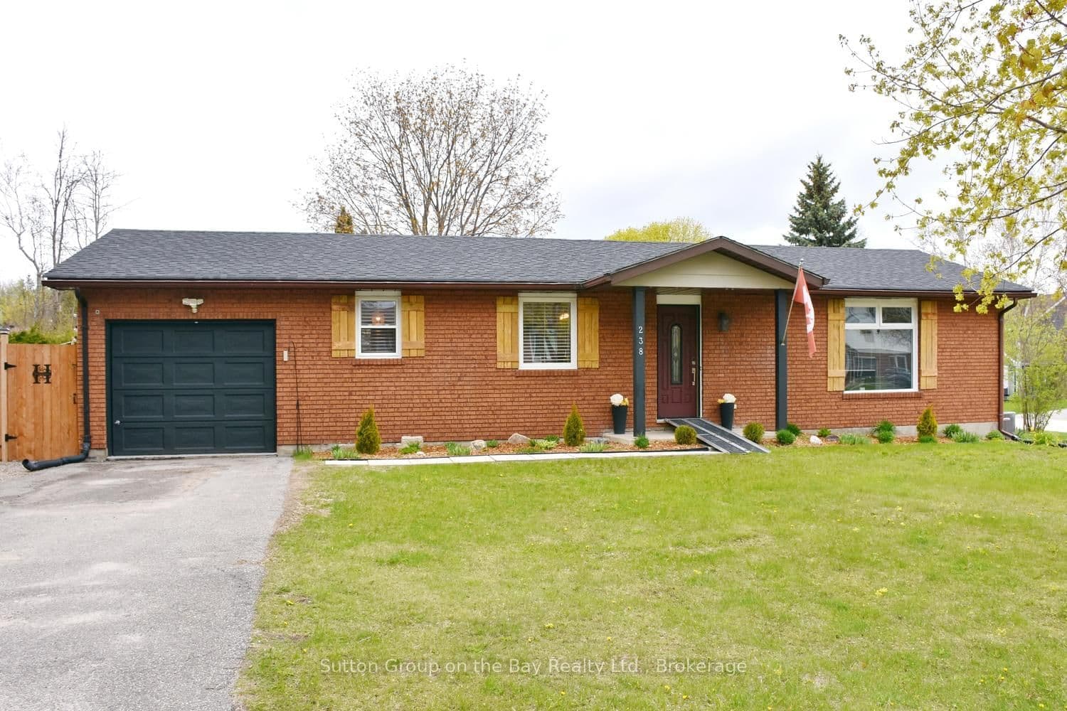 238 McCrea Drive, Clearview, ON