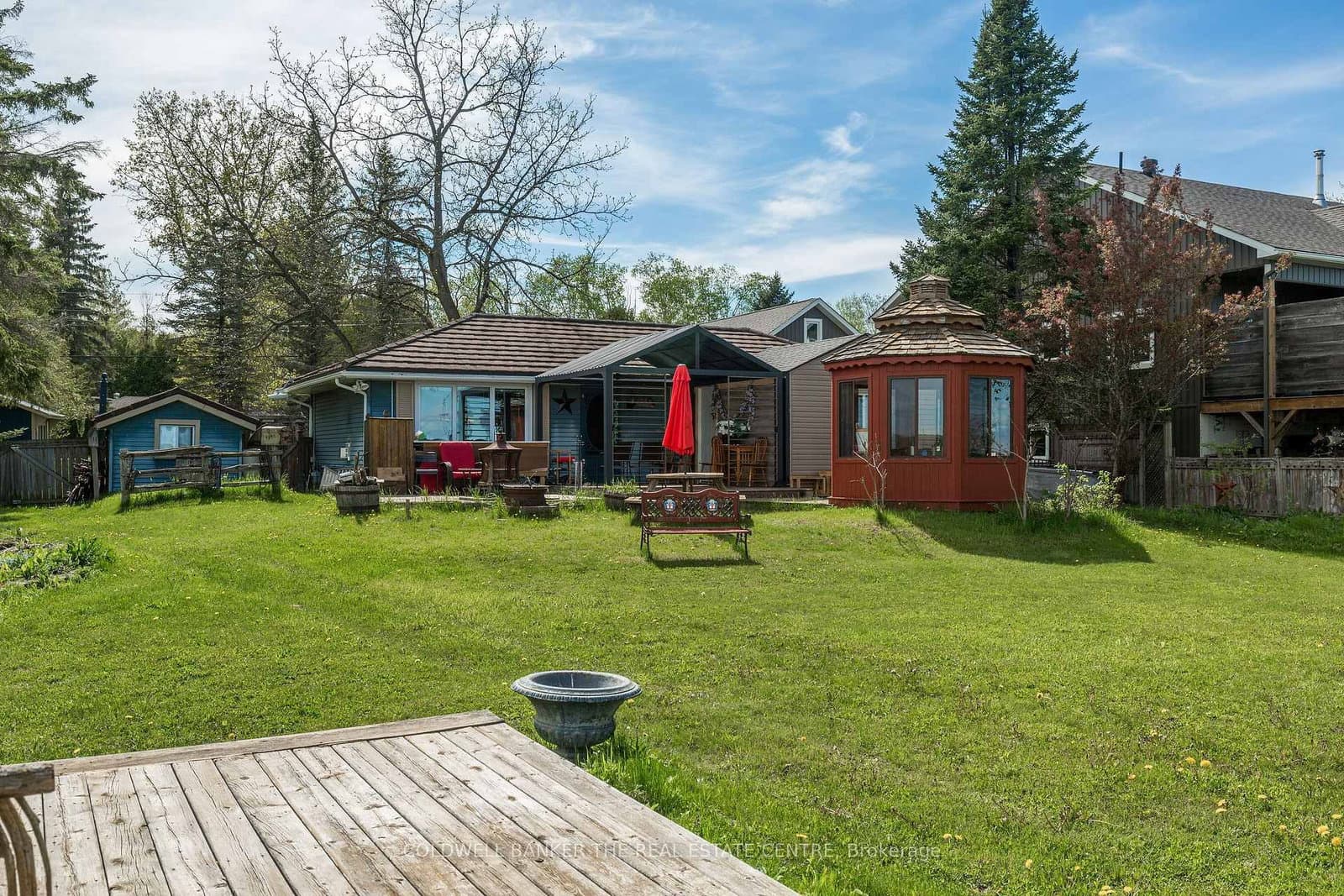 121 Maskinonge Road, Tay, ON