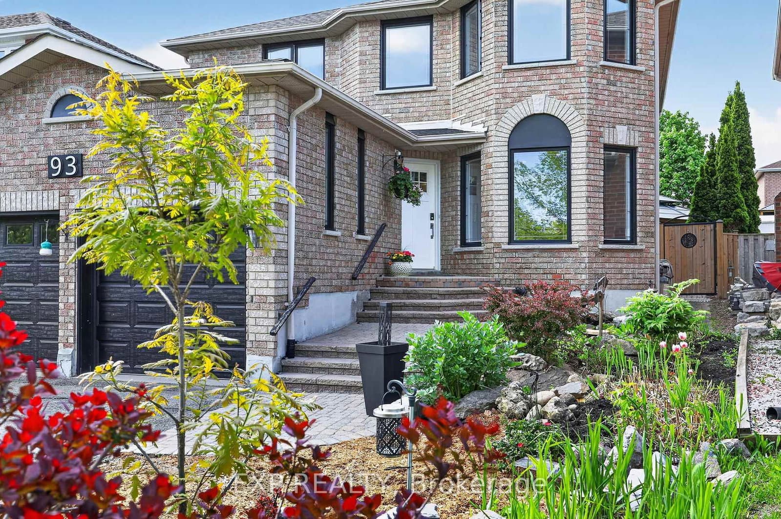 93 Taylor Drive, Barrie, ON — photo 2