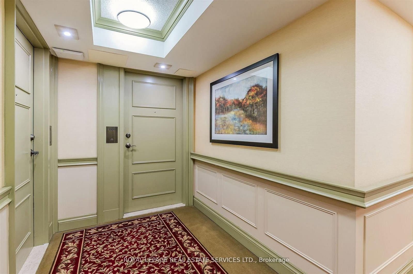 1109 - 3 Marine Parade Drive, Toronto, ON — photo 2