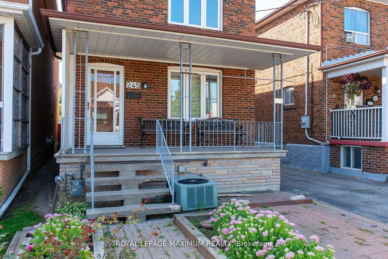 245 Belgravia Avenue, Toronto, ON — photo 3