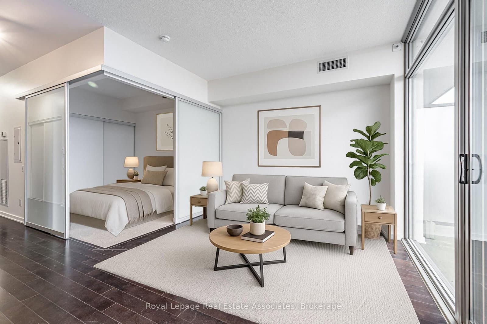 2206 - 105 The Queensway, Toronto, ON — photo 3