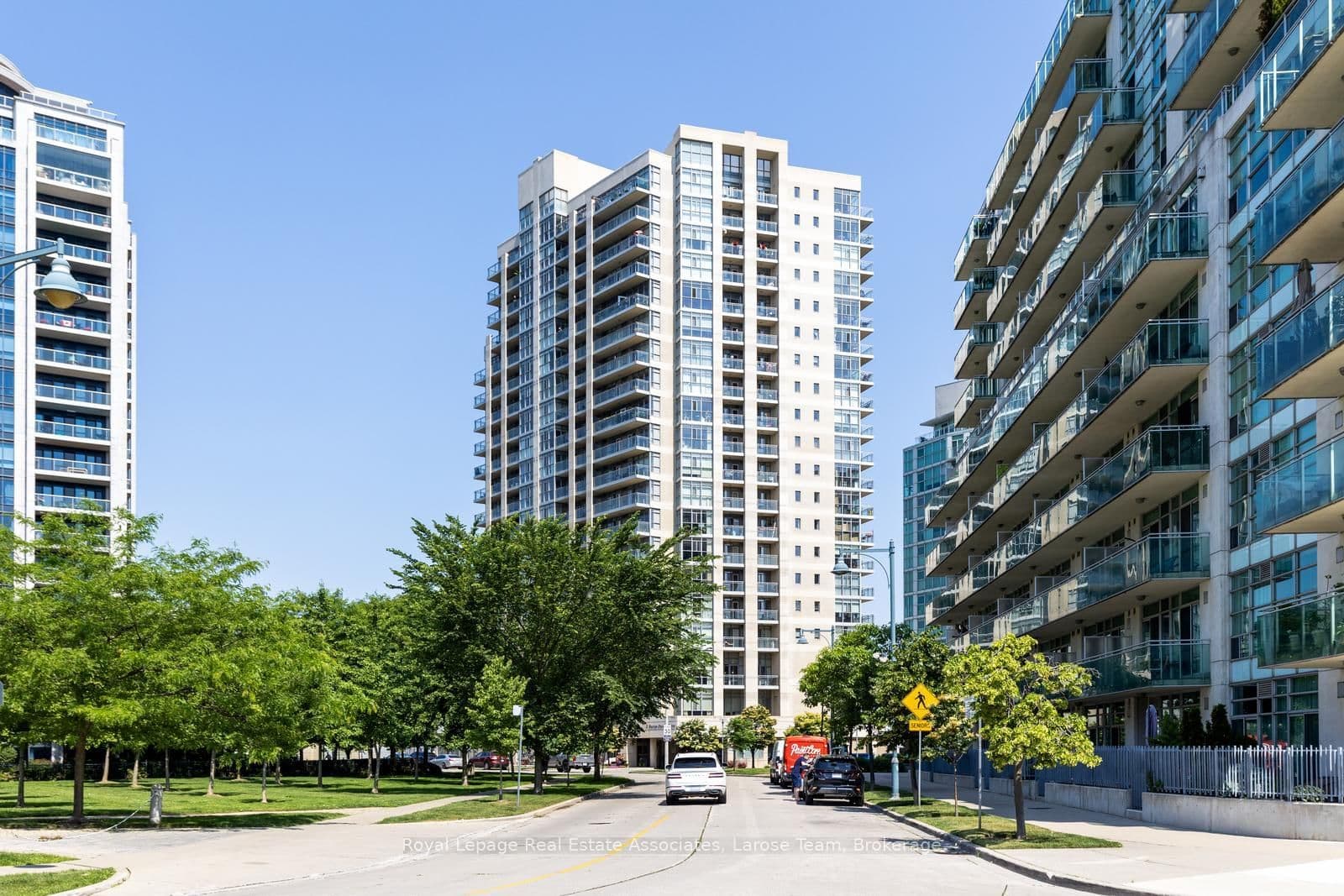 1108 - 3 Marine Parade Drive, Toronto, ON