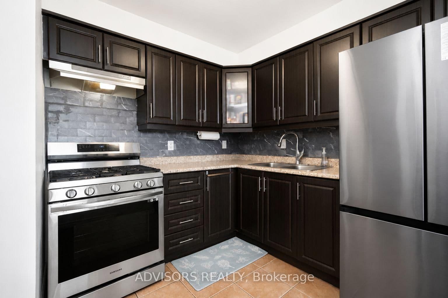 247 - 258 John Garland Boulevard, Toronto, ON — photo 2