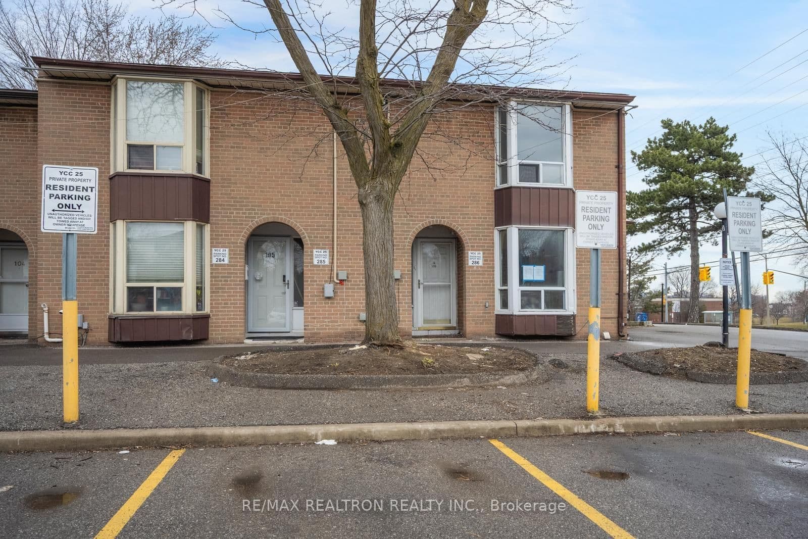 106 - 250 John Garland Boulevard, Toronto, ON — photo 3