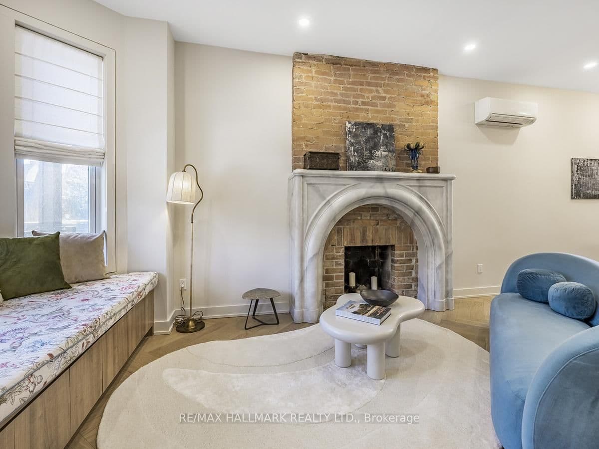 40 Fuller Avenue, Toronto, ON — photo 3