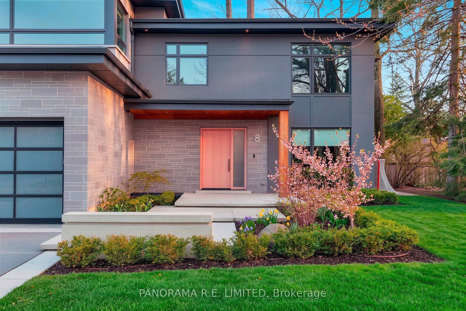 8 Greenford Road, Toronto, ON — photo 3