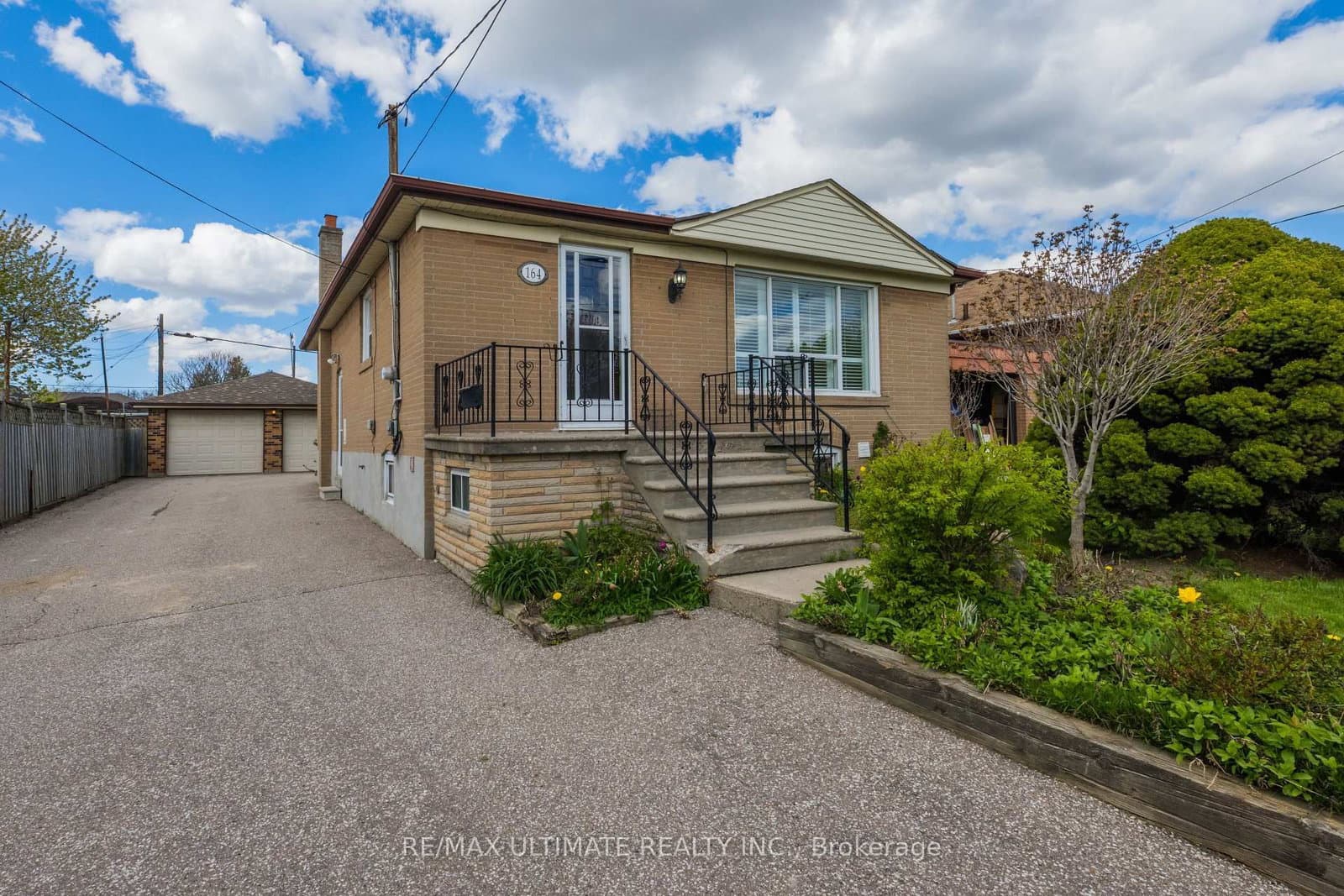 164 Katherine Road, Toronto, ON