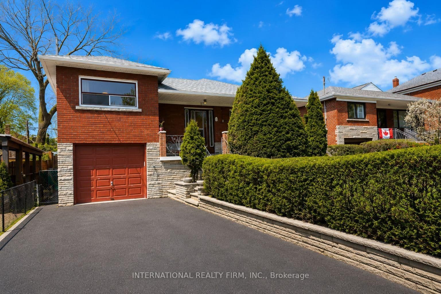 24 Morgan Avenue, Toronto, ON — photo 3