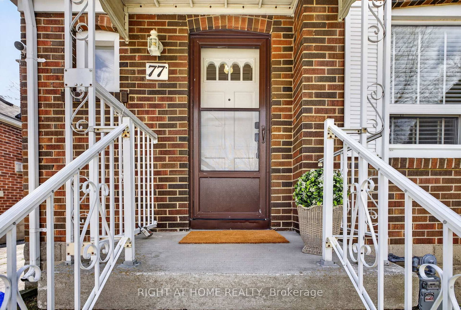 77 Elma Street, Toronto, ON — photo 3