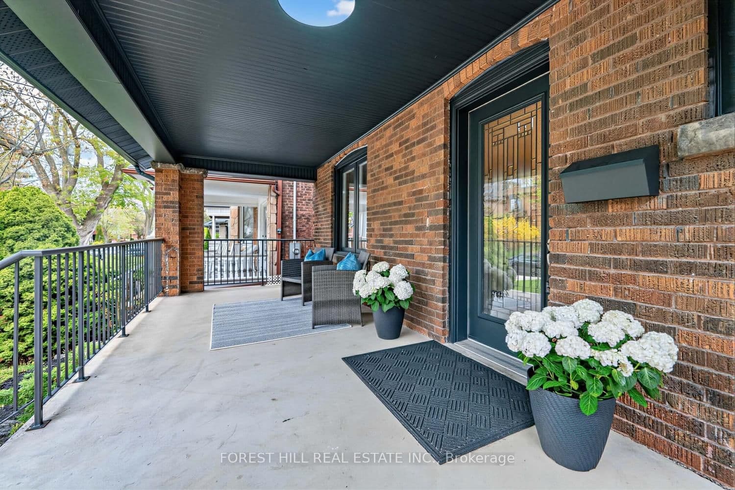 35 Westmount Avenue, Toronto, ON — photo 2