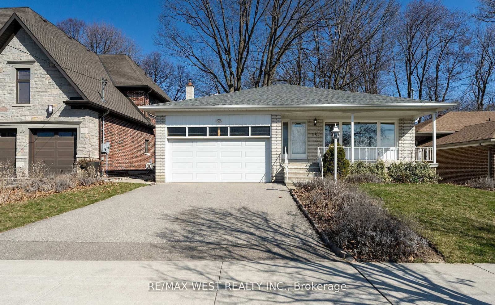 28 Braywin Drive, Toronto, ON