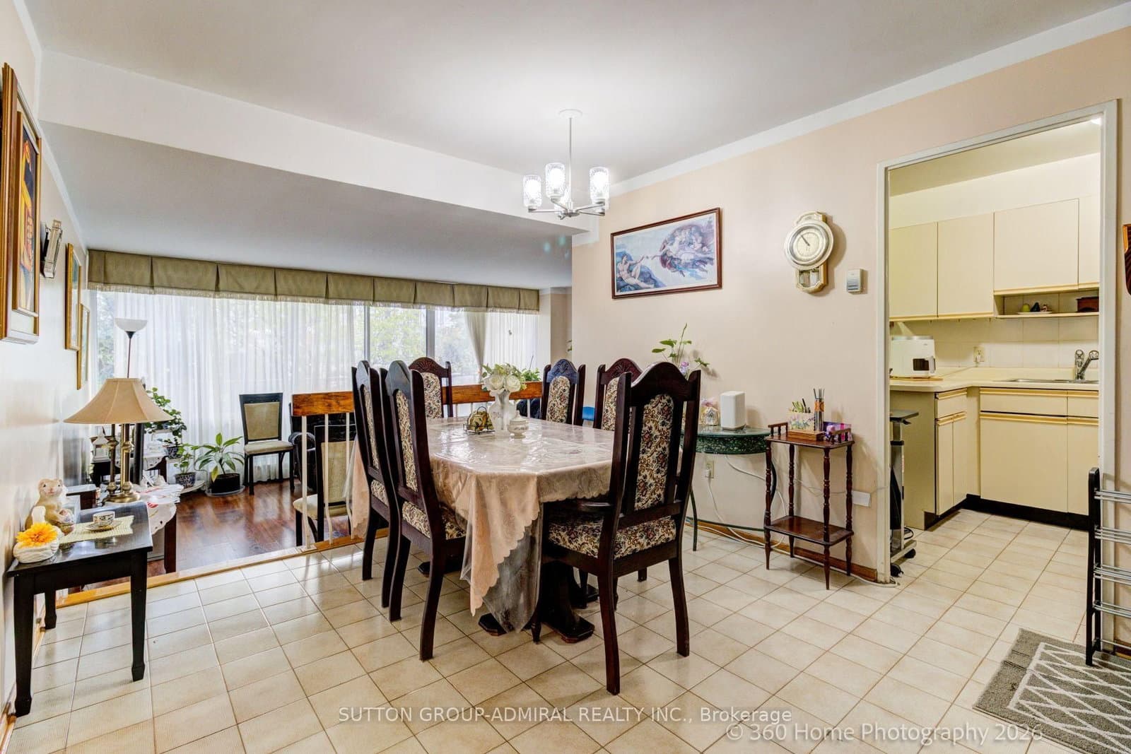 106 - 1 Four Winds Drive, Toronto, ON — photo 2