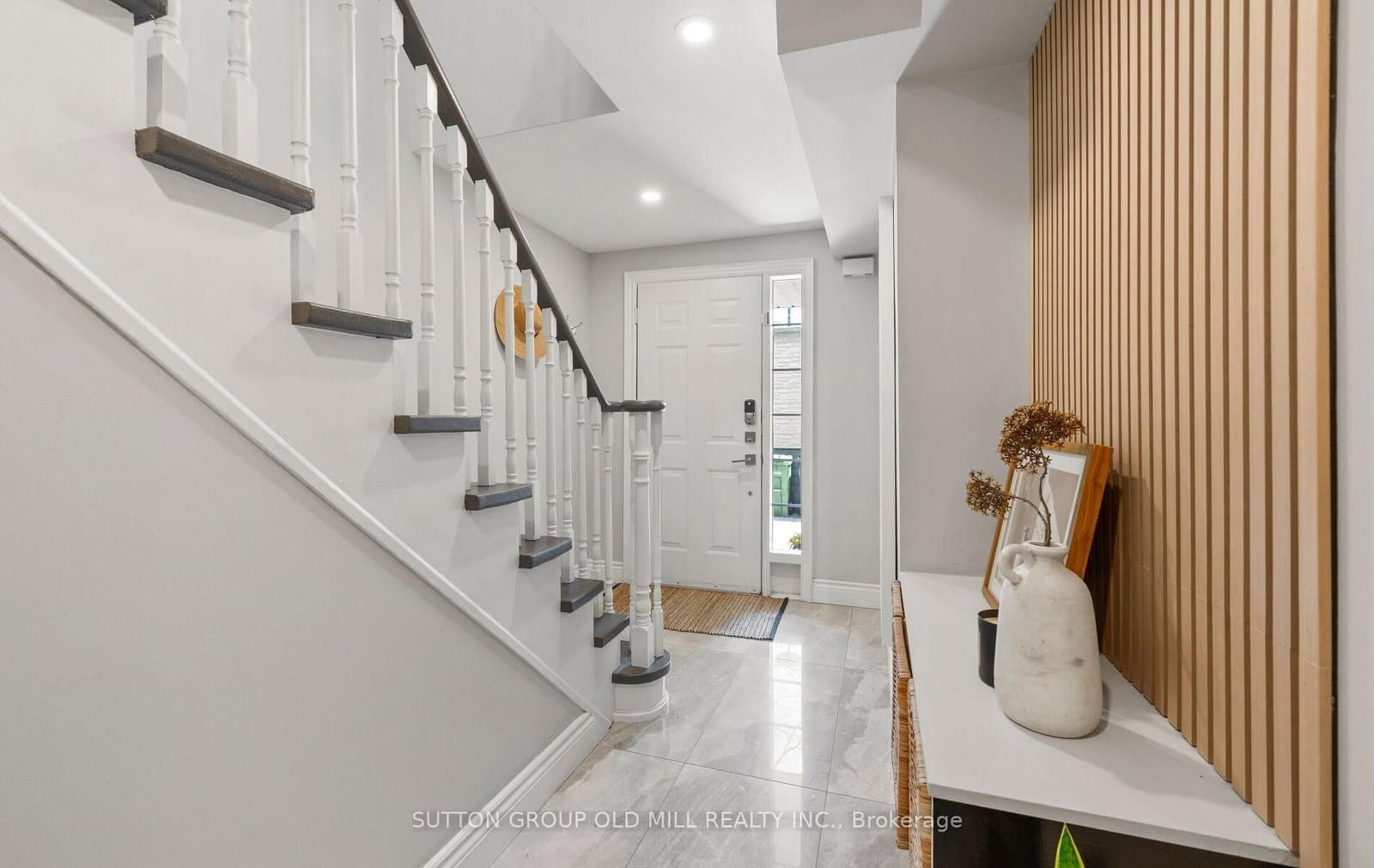 36 Clockwork Lane, Toronto, ON — photo 2