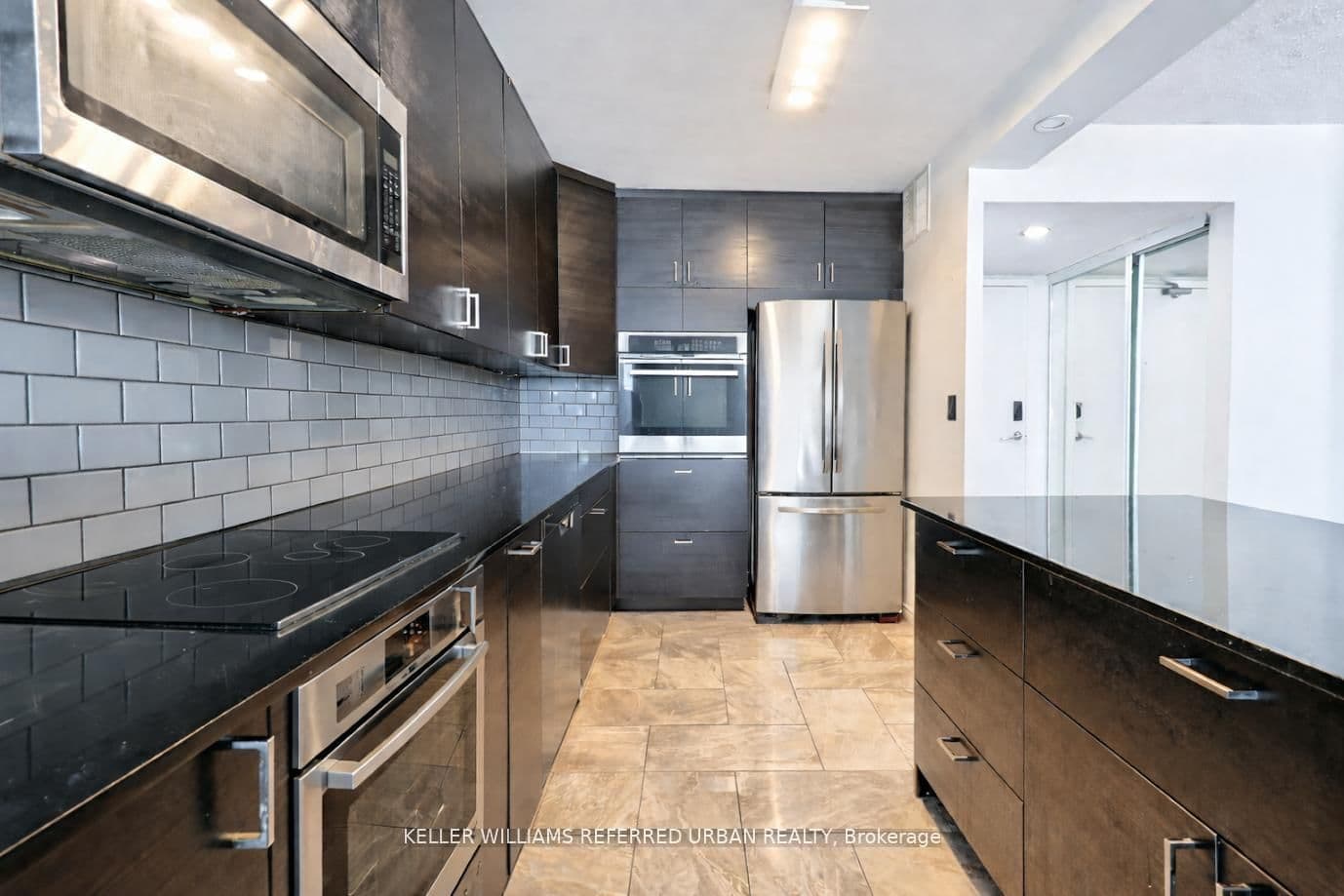 1811 - 10 Martha Eaton Way, Toronto, ON