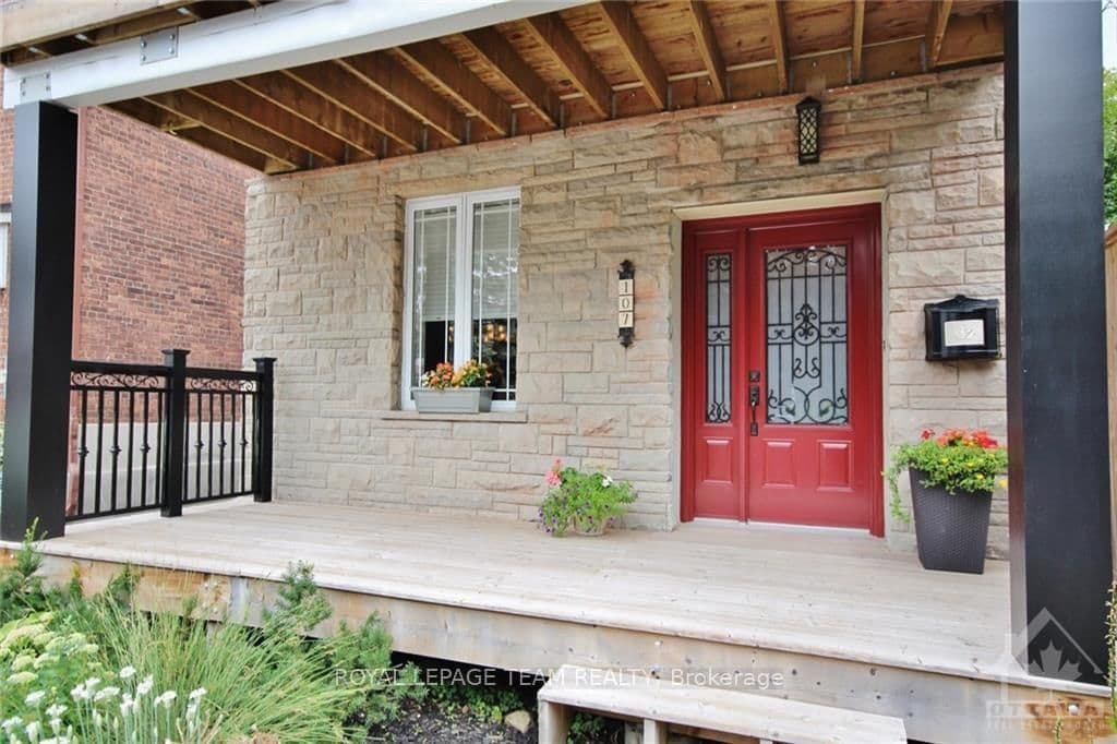 107 BLACKBURN Avenue, Ottawa, ON — photo 2