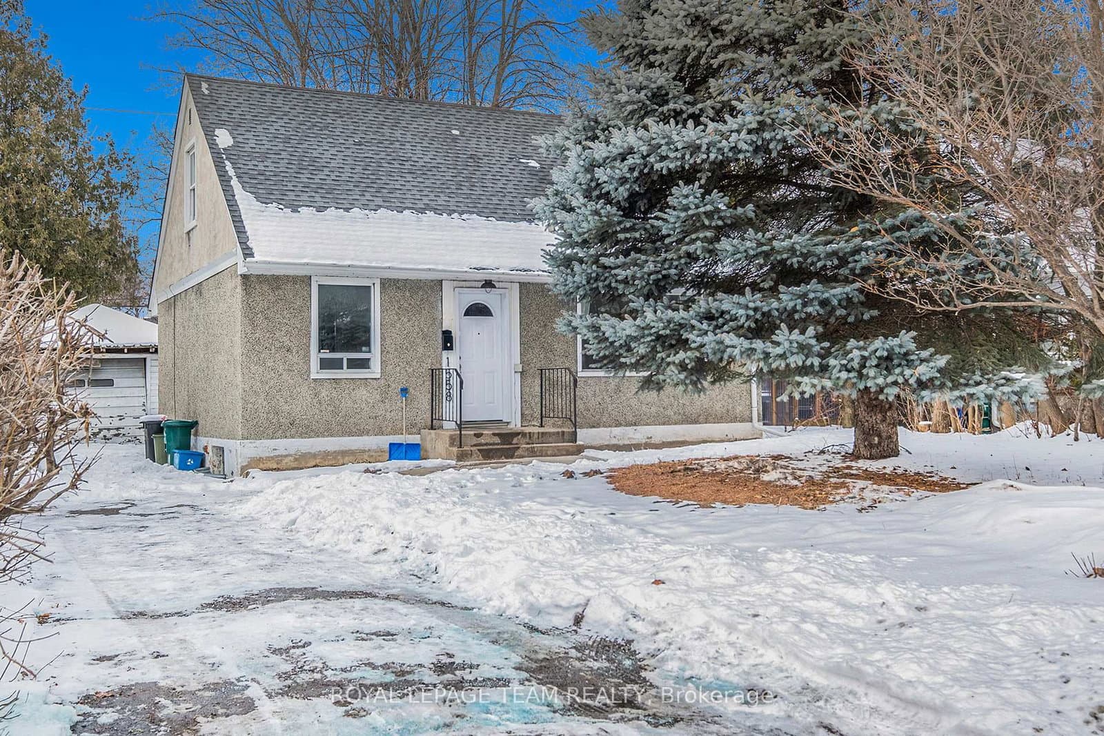 1558 Alta Vista Drive, Ottawa, ON — photo 2