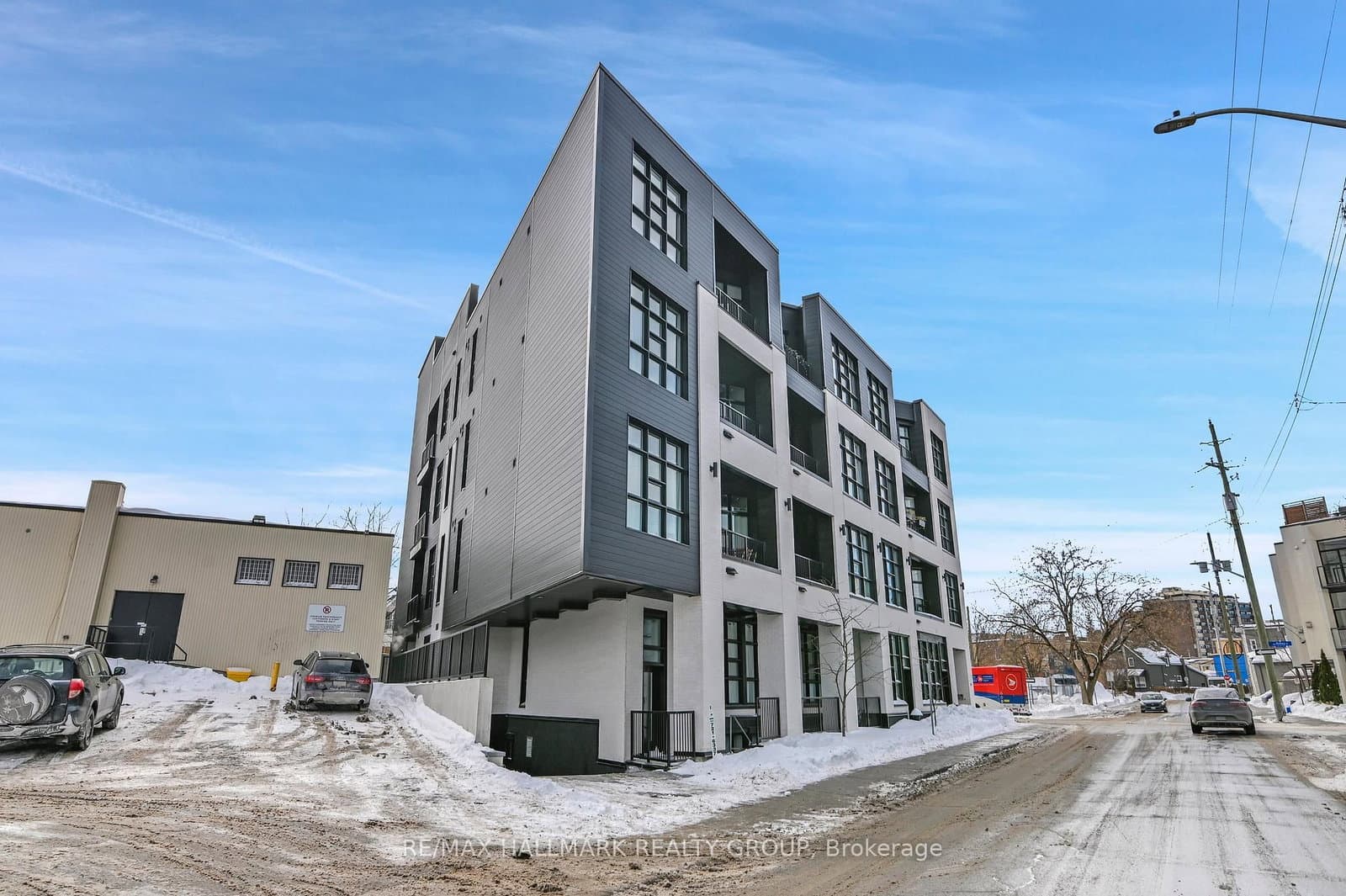 403 - 101 Pinhey Street, Ottawa, ON