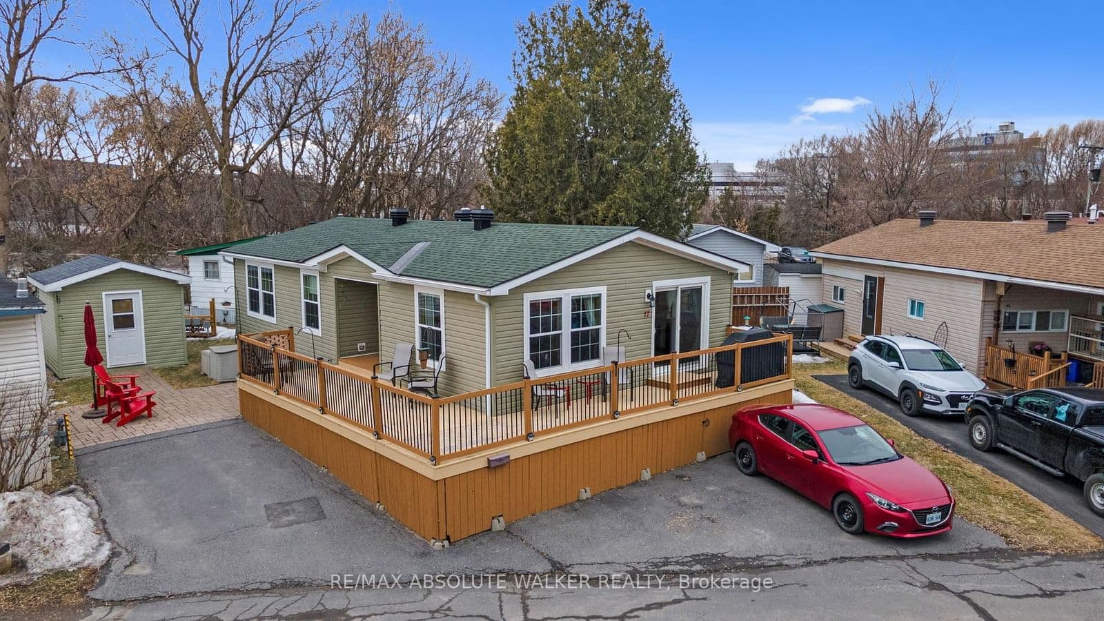 17 Tracy Avenue, Ottawa, ON