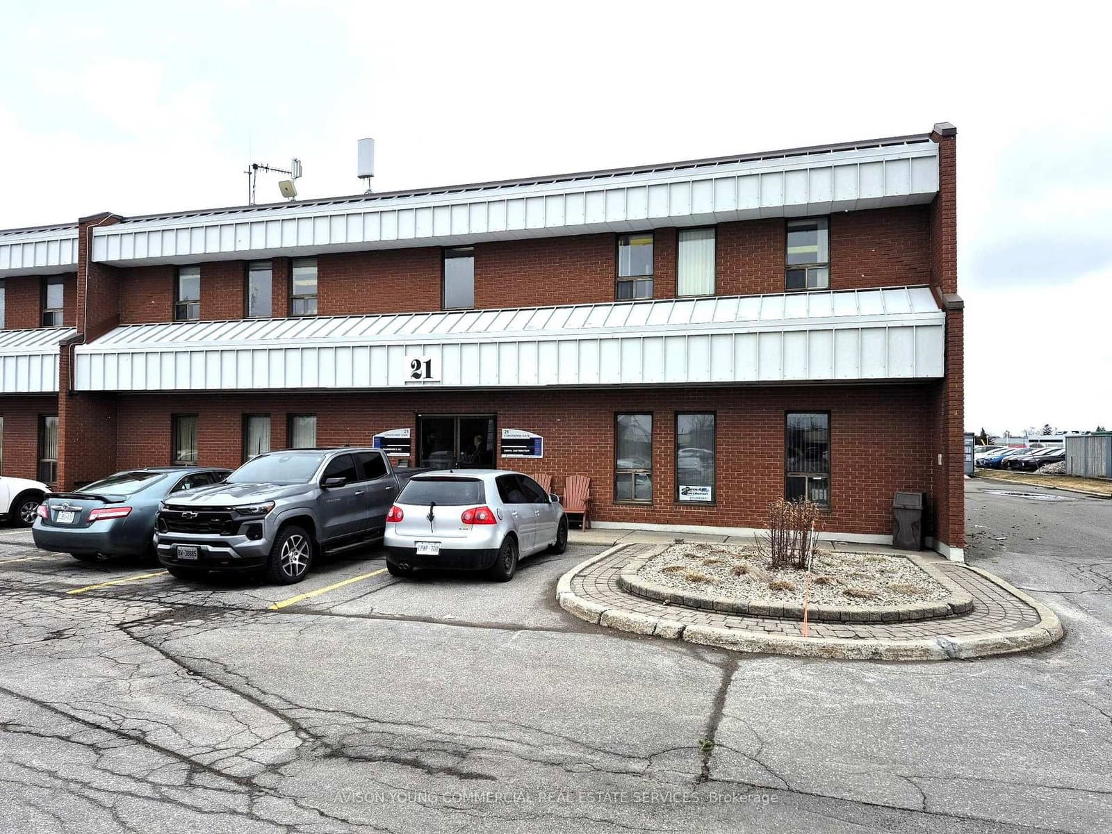 10 - 21 Concourse Gate, Ottawa, ON