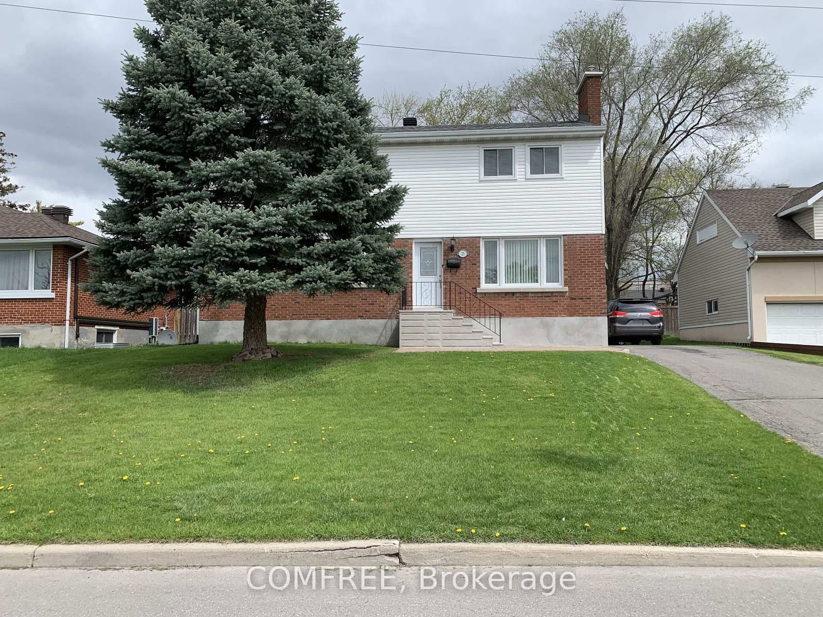 25 Seguin Street, Ottawa, ON