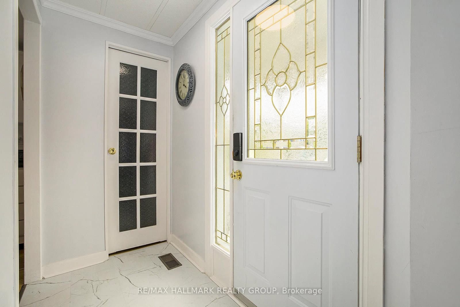 12 Vanier Road, Ottawa, ON — photo 3