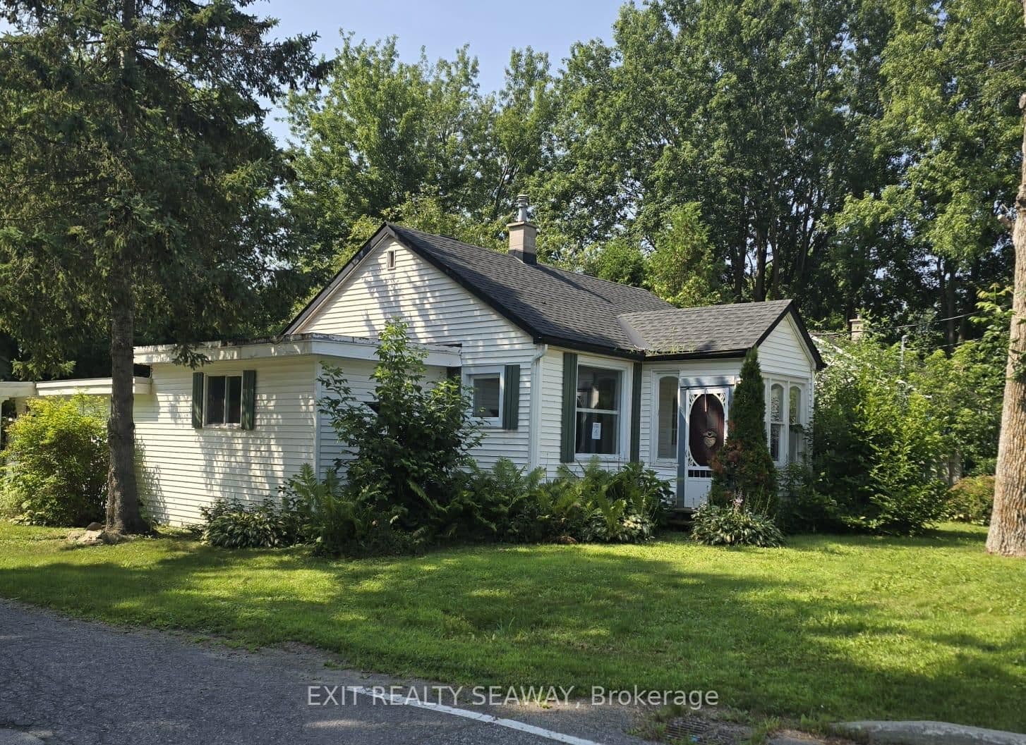 8154 Victoria Street, Metcalfe, ON
