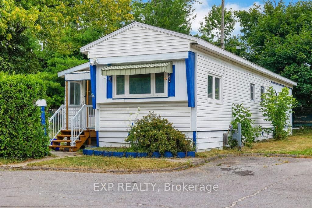 64 Vanier Road, Ottawa, ON — photo 2