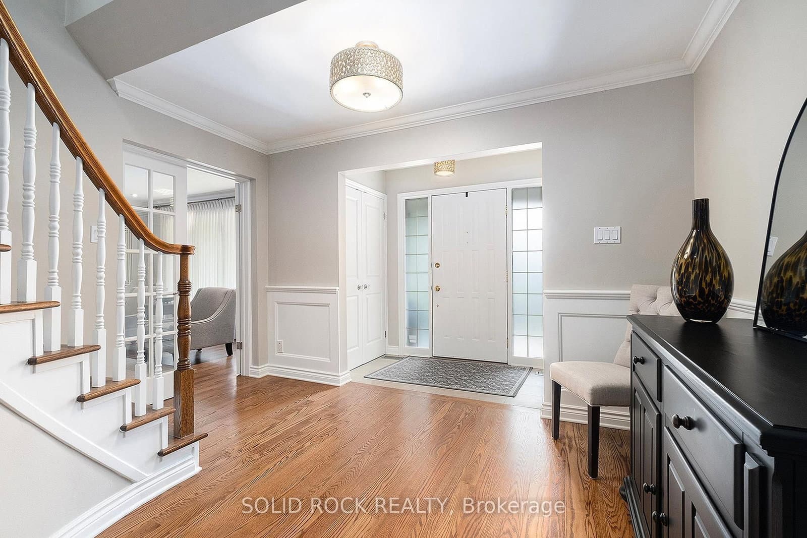 18 Falk Avenue, Barrhaven, ON — photo 3