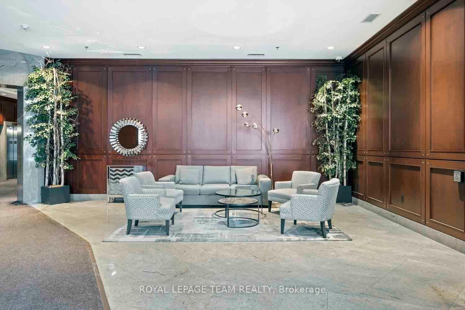 401 - 234 Rideau Street, Ottawa, ON — photo 2