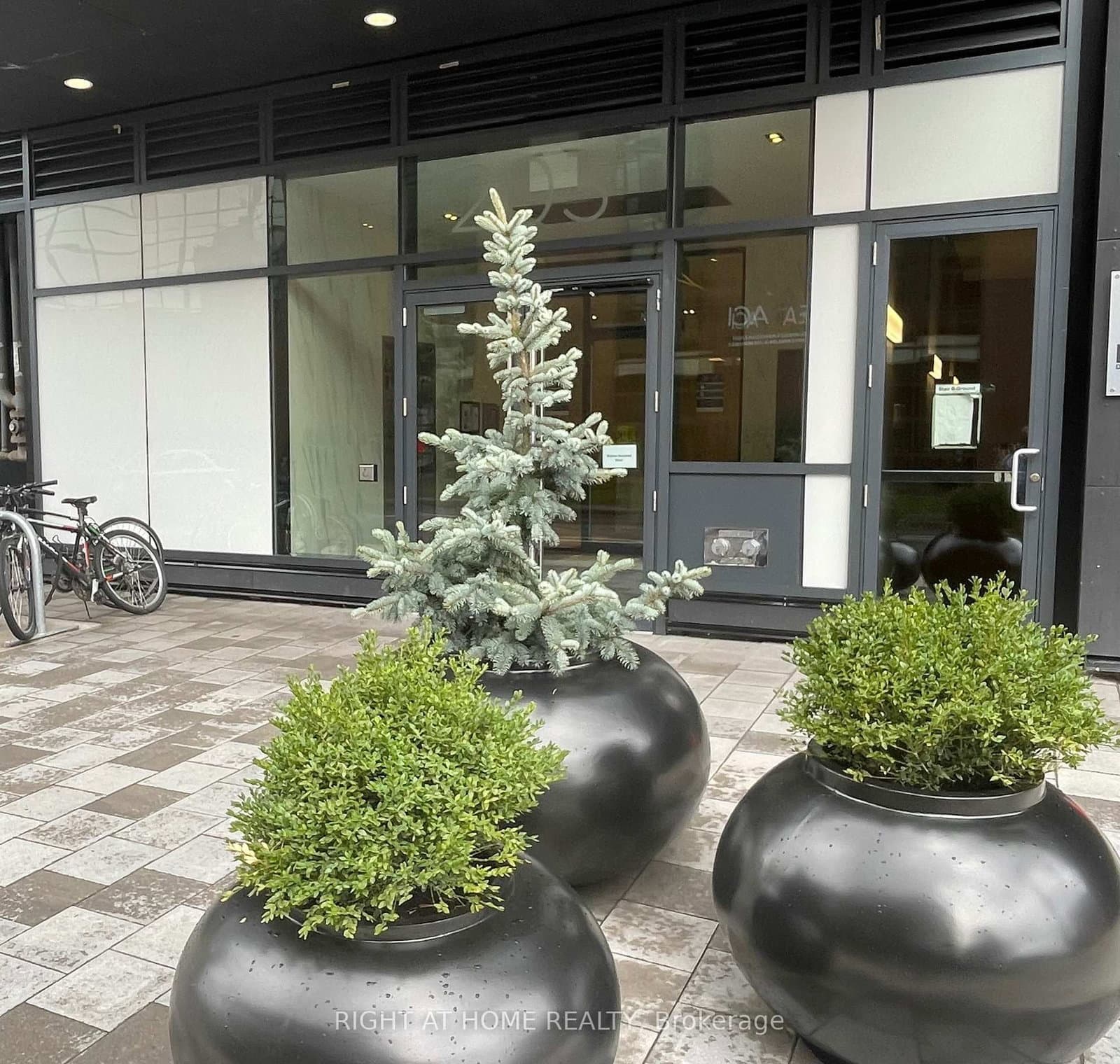 705 - 203 CATHERINE Street, Ottawa, ON — photo 2