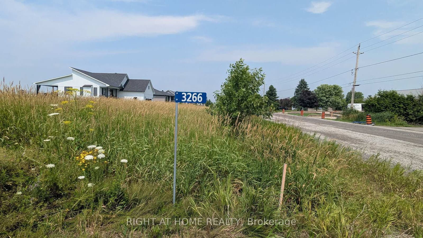 3266 SARSFIELD Road, Sarsfield, ON