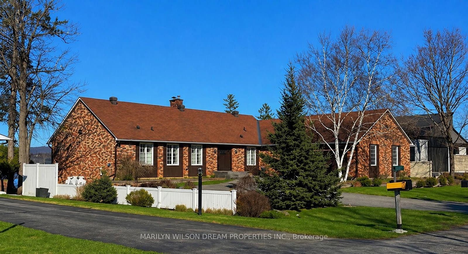 2998 Barlow Crescent, Ottawa, ON