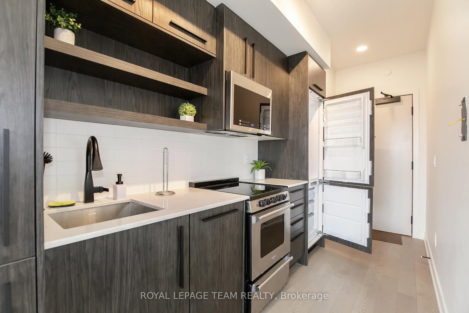501 - 560 Rideau Street, Ottawa, ON — photo 9
