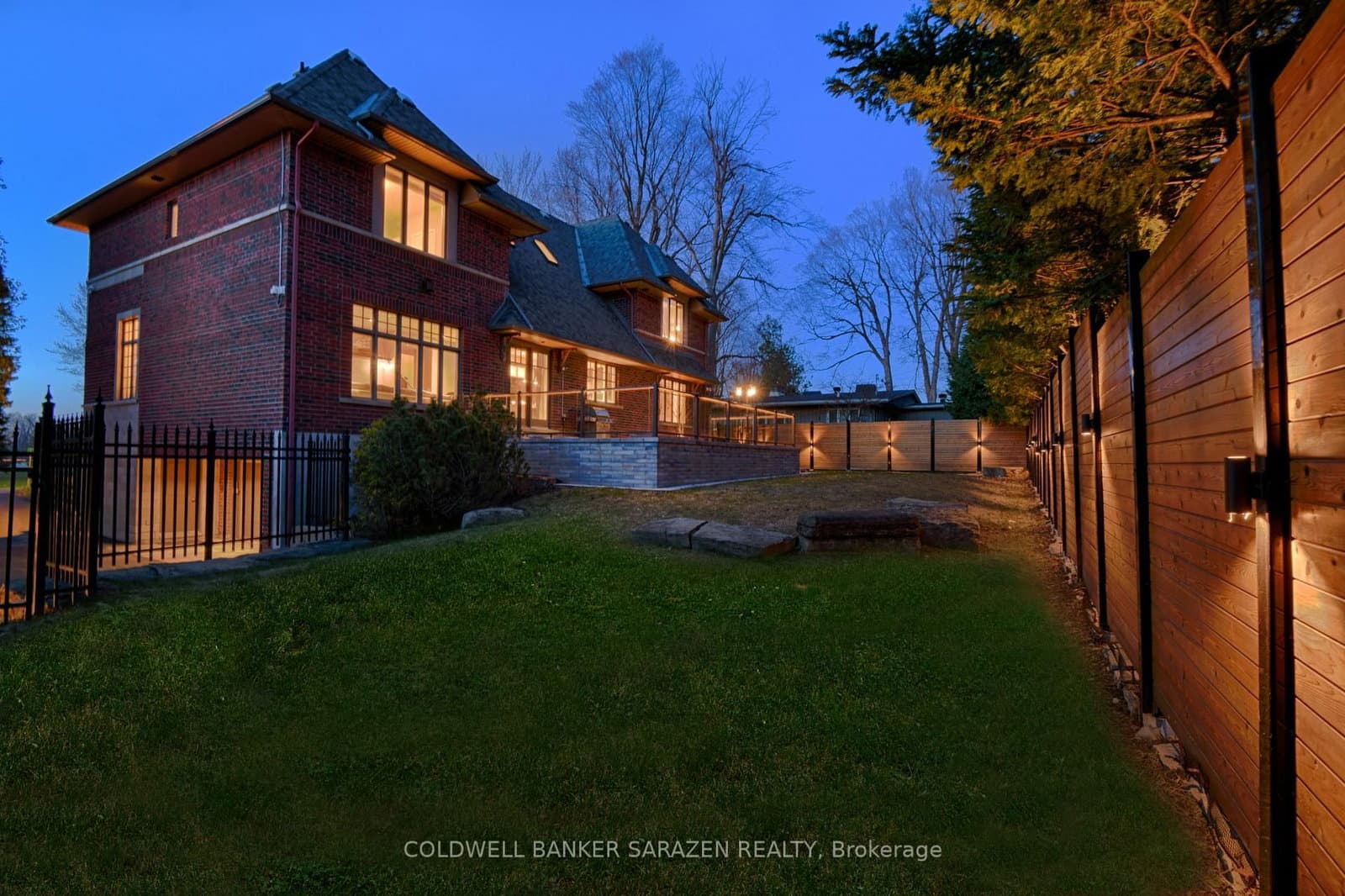 250 Sandridge Road, Ottawa, ON — photo 3