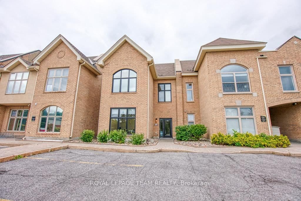 84 Centrepointe Drive, Ottawa, ON