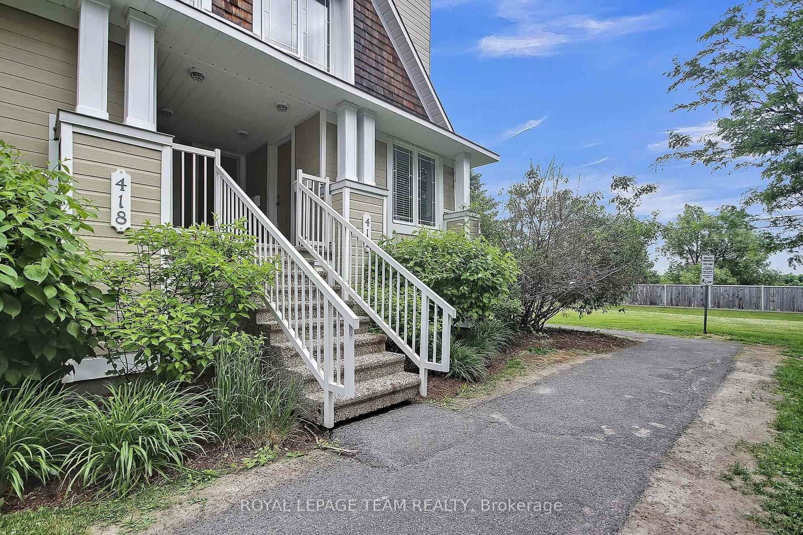 16 - 414 Hillsboro Private, Ottawa, ON — photo 2