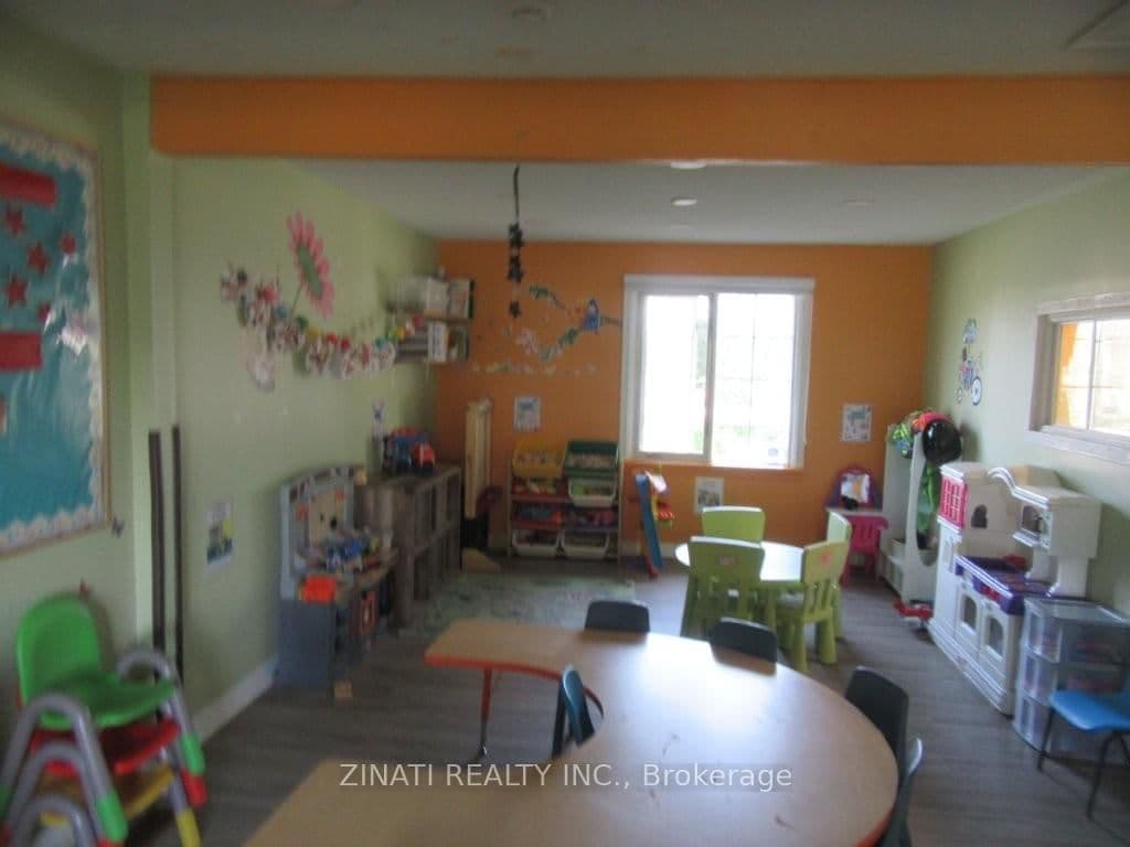 1154 Gabriel Street, Orleans, ON — photo 3